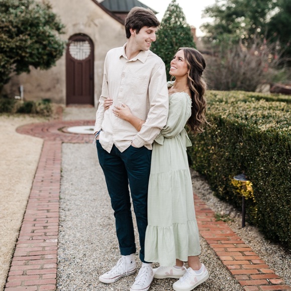 Meet your Posher, Rachel - Picture 1 of 1